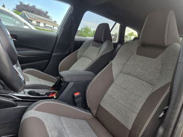 Toyota Corolla Touring Sports